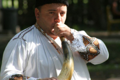 73